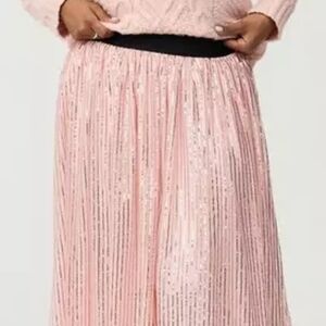 Elegant Pink Pleated Skirt